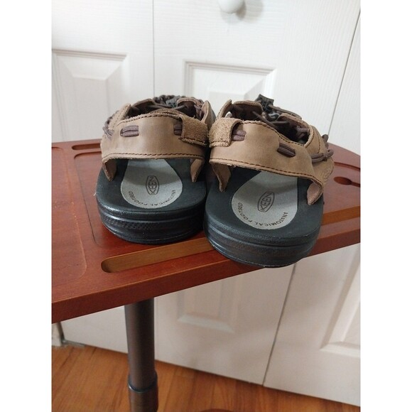 KEEN Men's Uneek Paracord Water Sandals Anatomical Footbed, Brown Black 9.5 - Picture 4 of 5